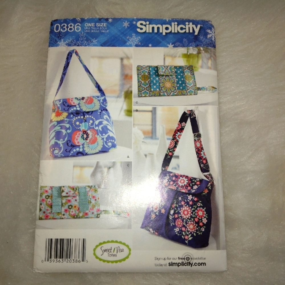 SIMPLICITY 0386 Sweet Pea Totes, 2 bags and a clutch